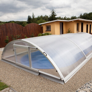 YapoolRoof Poolüberdachung Trend 3  - 3,76 x 6,52 x 1,11 m silbergrau Doppelsteg Schiebetür seitlich